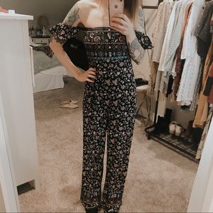 FLYING TOMATO • off the shoulder jumpsuit